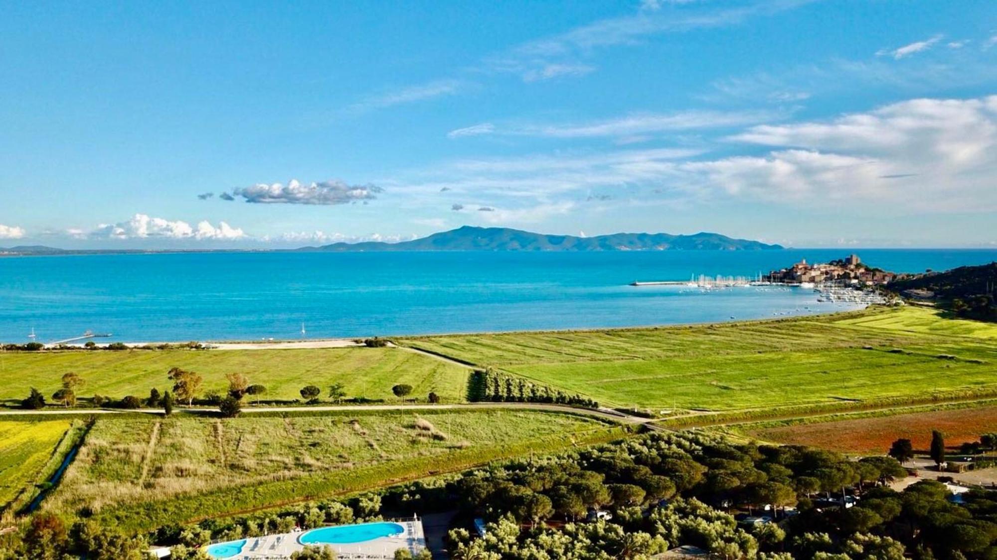 Isa - Residence With Pool And Private Beach In Talamone Just 500 Mt From The Beach Екстериор снимка