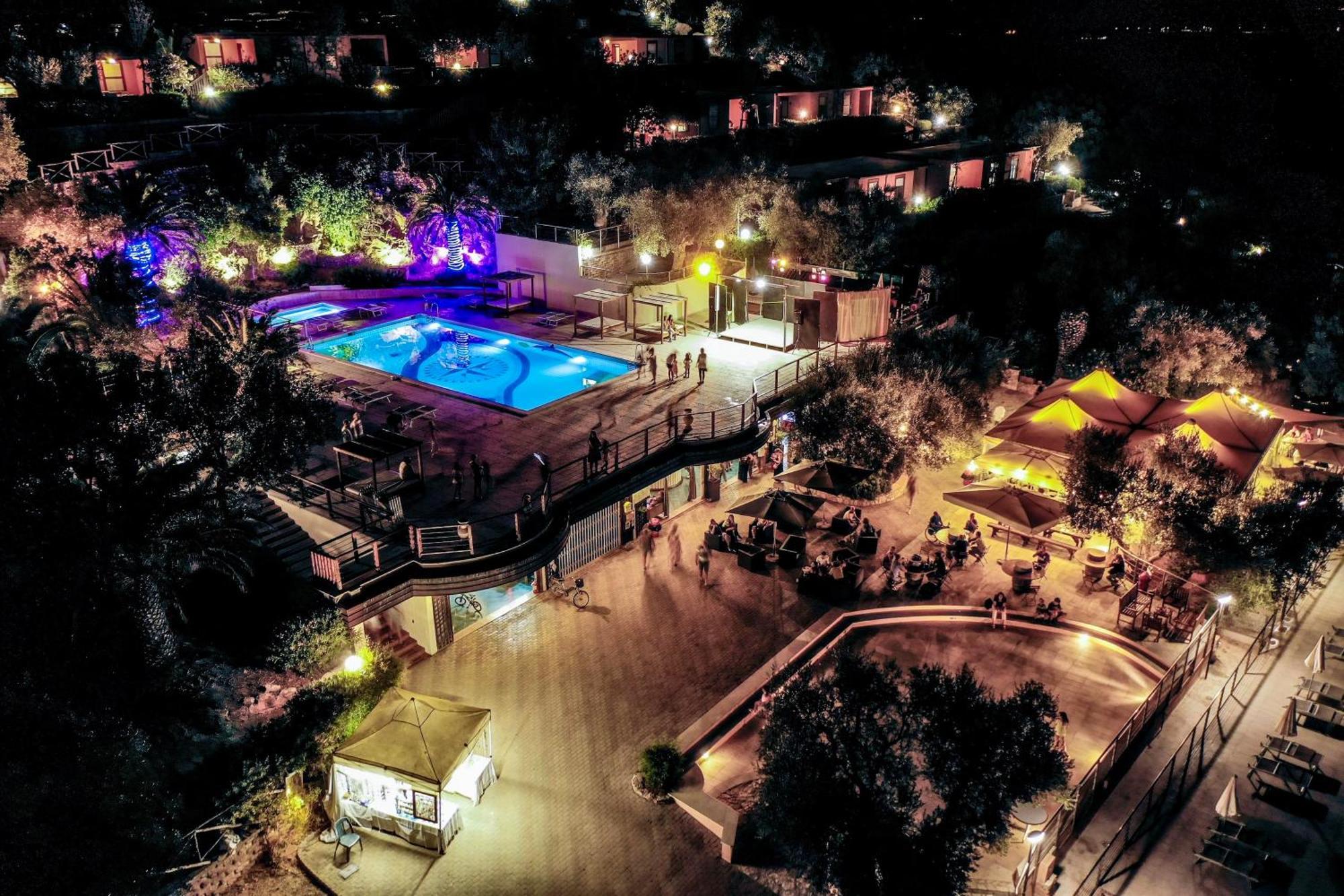 Isa - Residence With Pool And Private Beach In Talamone Just 500 Mt From The Beach Екстериор снимка