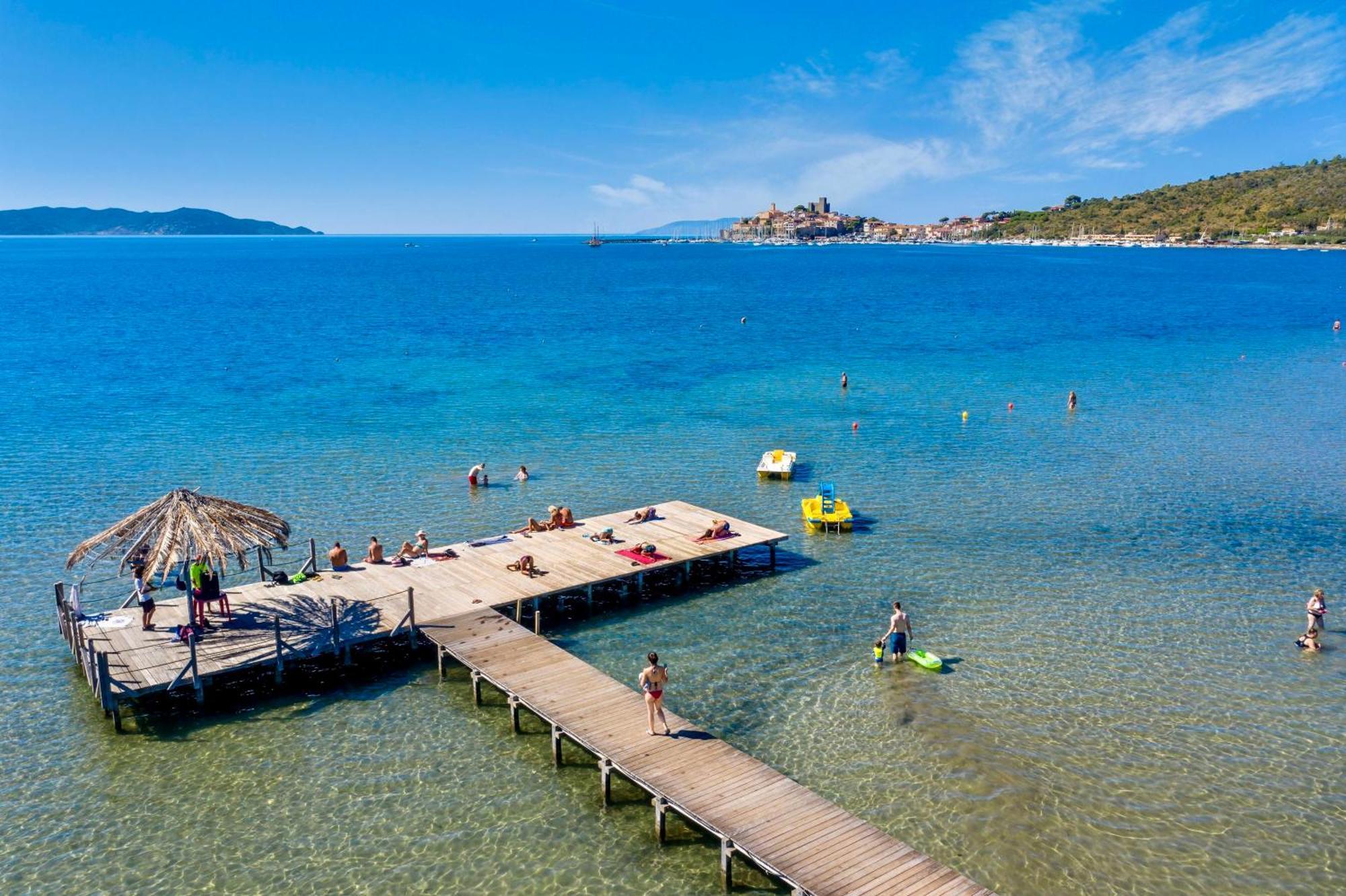 Isa - Residence With Pool And Private Beach In Talamone Just 500 Mt From The Beach Екстериор снимка
