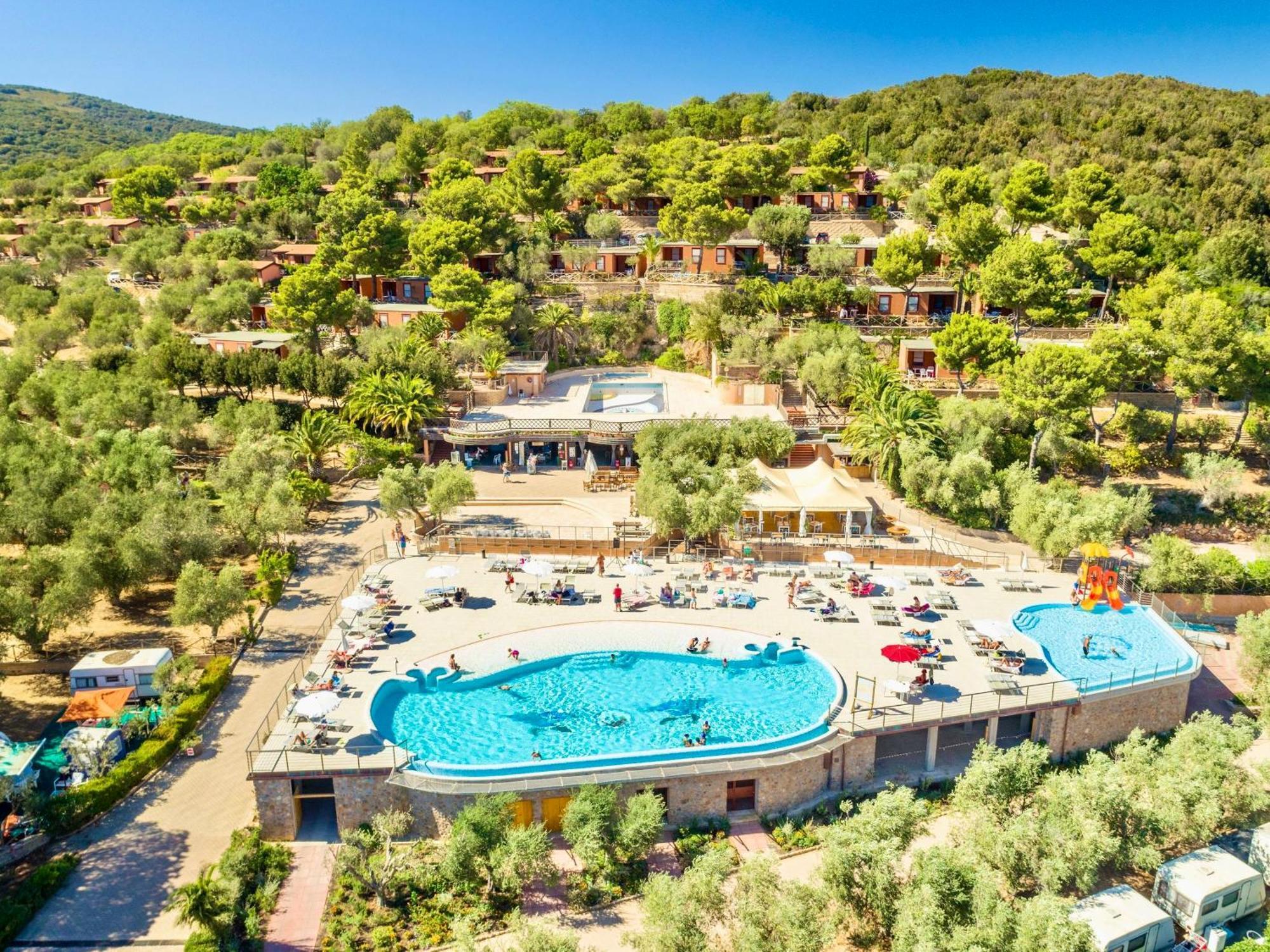 Isa - Residence With Pool And Private Beach In Talamone Just 500 Mt From The Beach Екстериор снимка